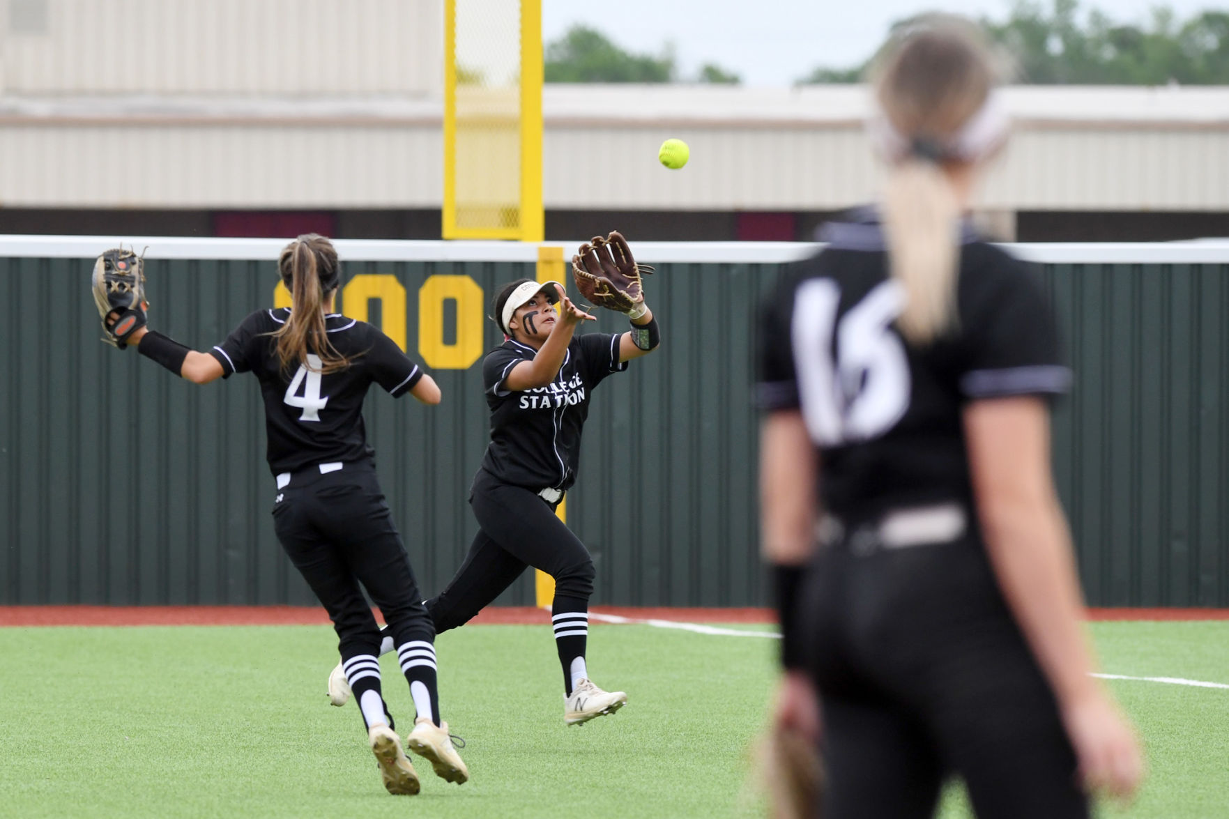 College Station vs. Magnolia softball
